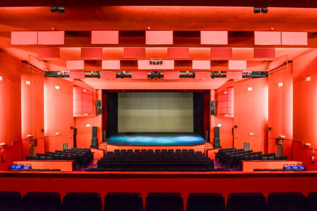 El Teatro Municipal José María Rodero vuelve a levantar el telón para dar la bienvenida a una nueva temporada con una propuesta que reúne teatro, música, danza, flamenco, magia, humor y circo, además de numerosos espectáculos dirigidos al público familiar